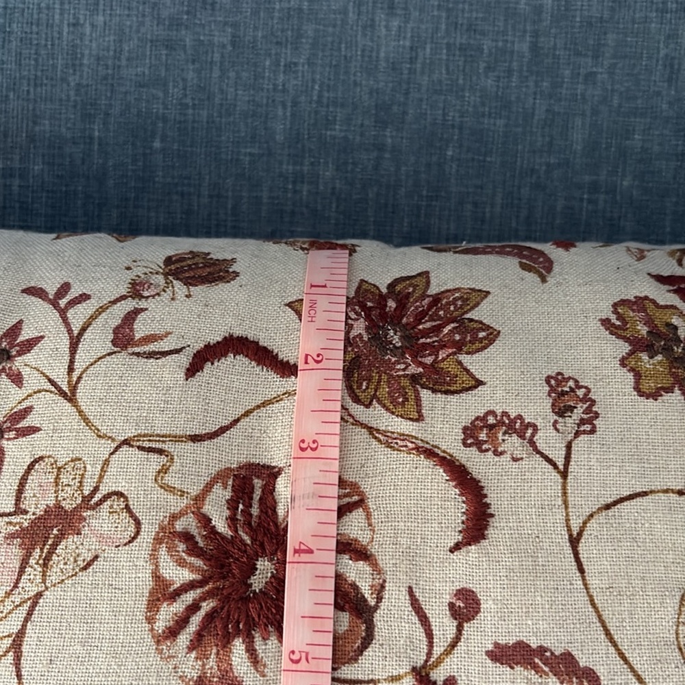 🍁Decorative Fall Lumbar Pillow 🍂 - Picture 10 of 11